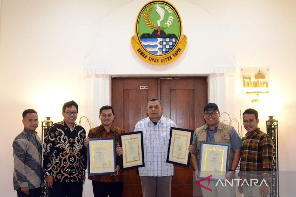 Pemkab Bogor "borong" penghargaan Humas Jabar Award 2022