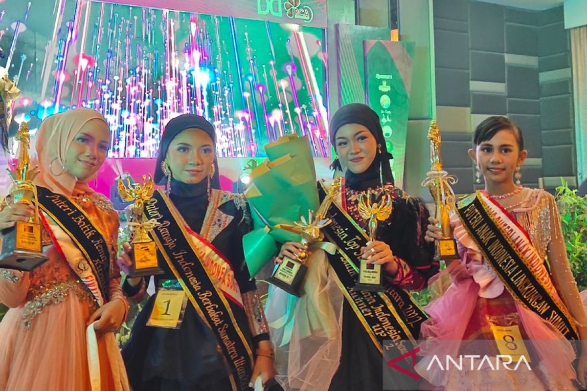 Wakili Sumut, empat putri Madina ikuti ajang pemilihan Putri Batik Remaja Indonesia 2022