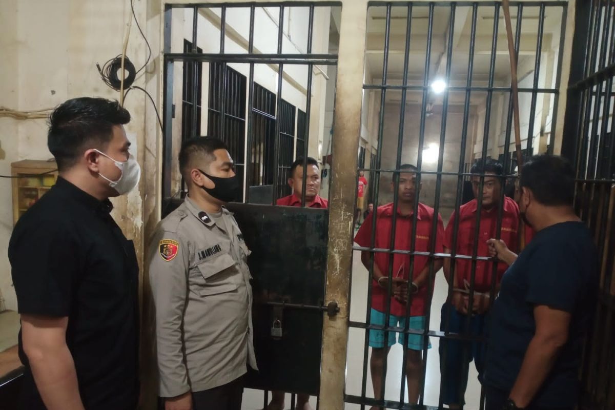 Tiga oknum polisi Polrestabes Medan diduga lakukan percobaan perampokan sudah ditahan