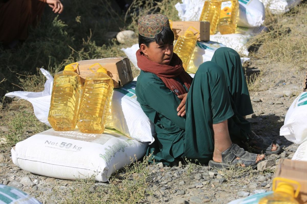 1.000 keluarga miskin Afghanistan terima bantuan pangan di Kabul