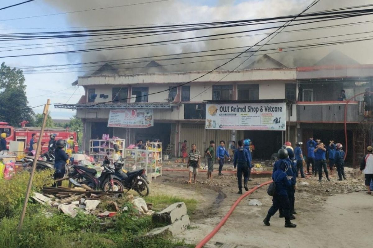 Ruko di Sampit terbakar saat direnovasi