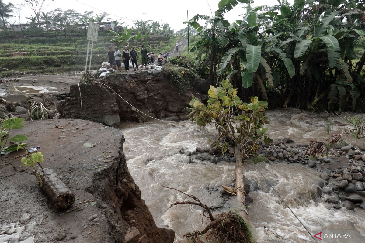 BMKG: Hujan ekstrem masih berpotensi di wilayah Jateng selatan