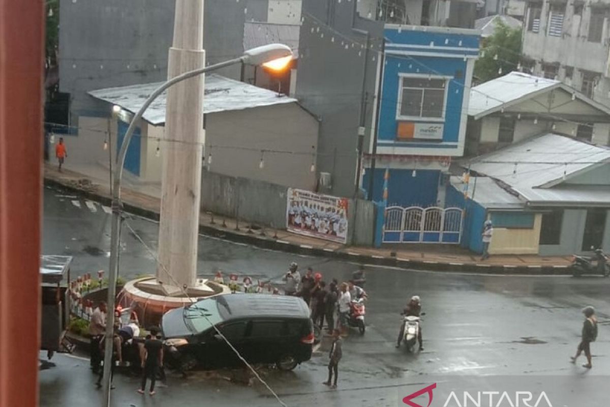Polresta: Tiga Laka lantas tunggal di Ambon akibat pengemudi mabuk