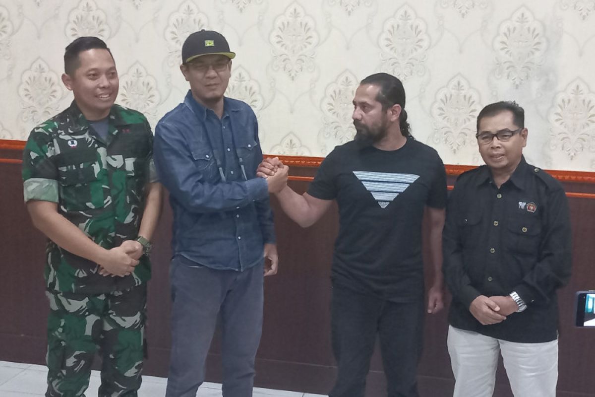 Dandim Agam minta maaf soal tindakan anggota TNI intimidasi wartawan