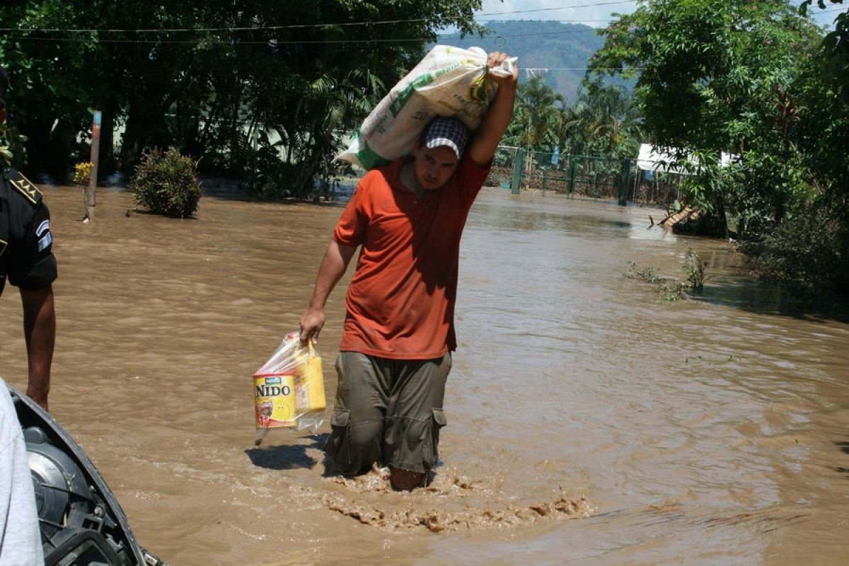 Guatemala berlakukan status bencana usai dihantam badai tropis Julia