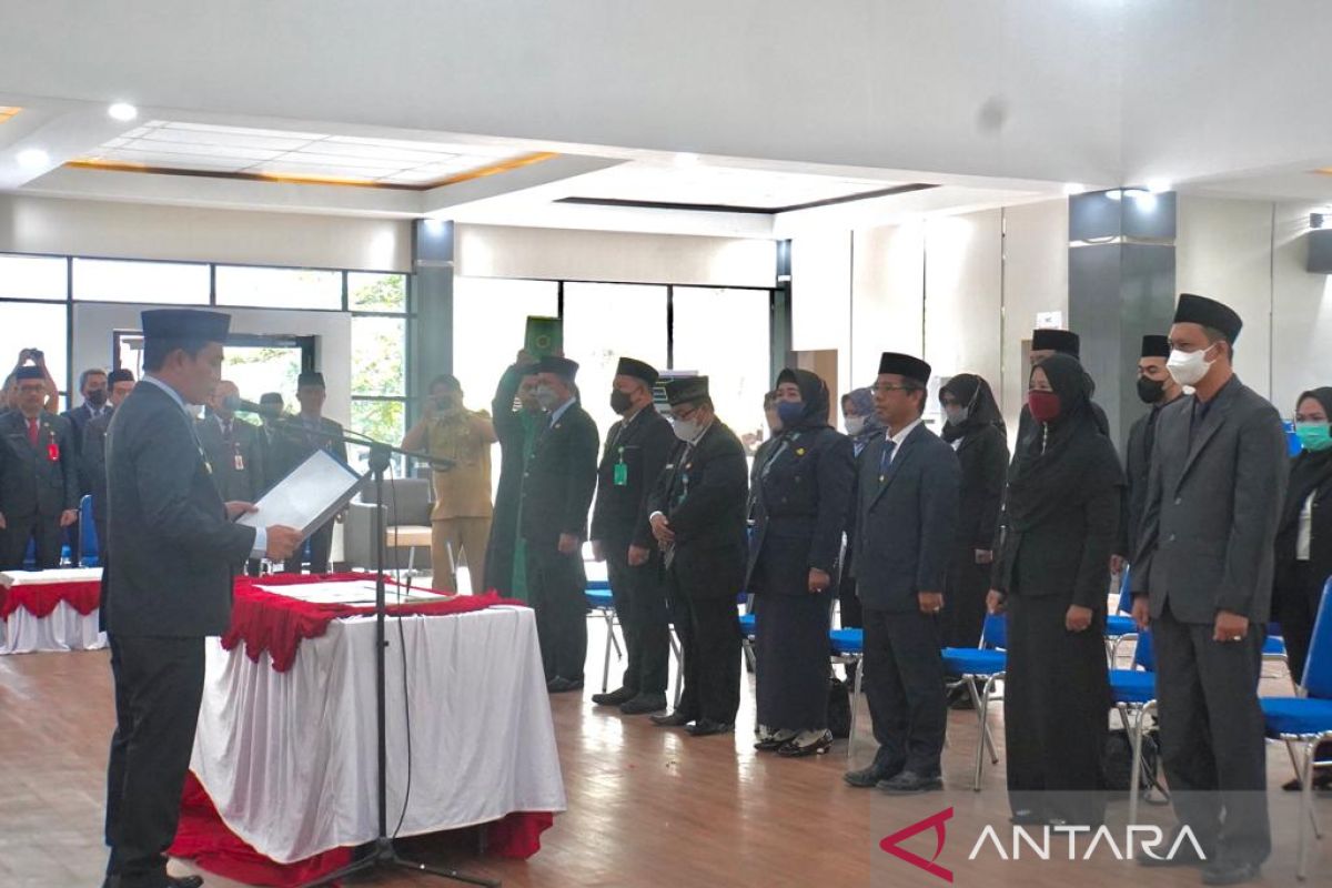 Pejabat baru dilantik diharapkan tingkatkan kinerja SKPD