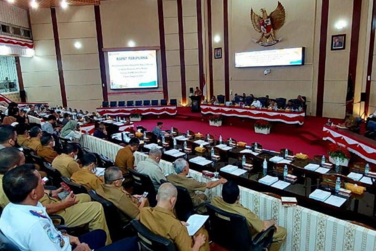 DPRD Kota Medan terima nota pengantar RAPBD 2023