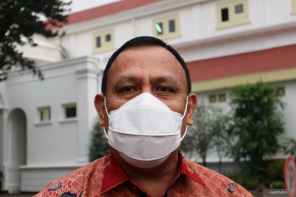 Kuasa hukum bilang Ketua KPK akan ke Papua melihat kondisi Lukas Enembe