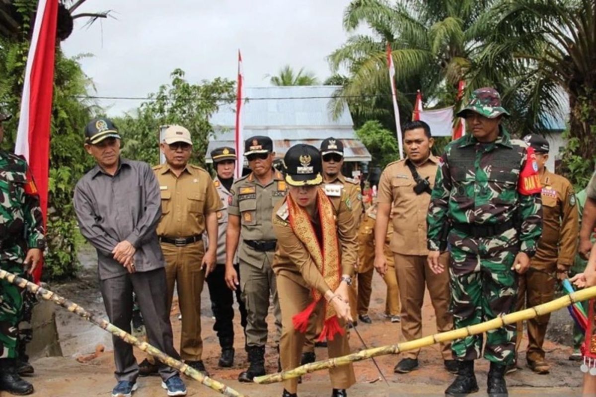 Pemkot Singkawang dan TNI tingkatkan sinergi bangun infrastruktur