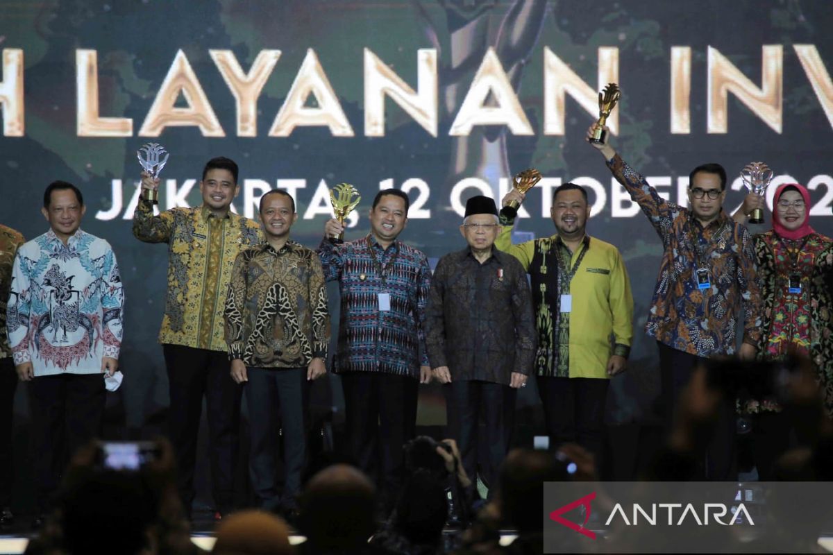 Pemkot Tangerang raih juara pertama anugerah layanan investasi