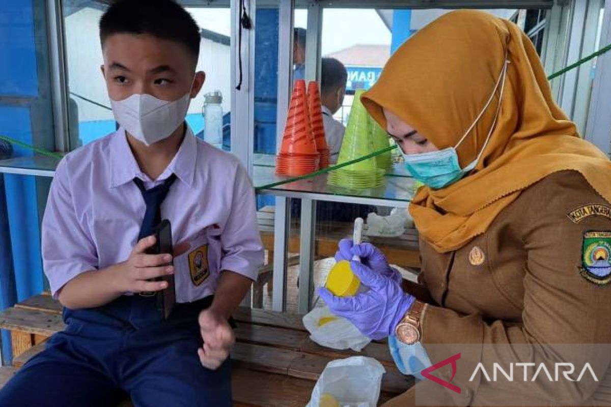 Dinkes Tangerang gelar skrining tes sampel dahak pelajar deteksi kasus TB