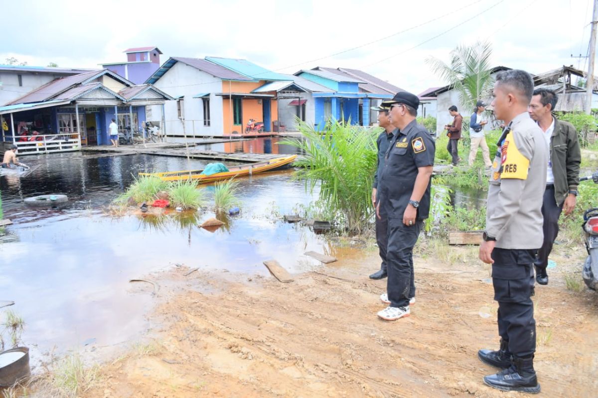 Citra Duani tinjau lokasi banjir di Dusun Sidorejo