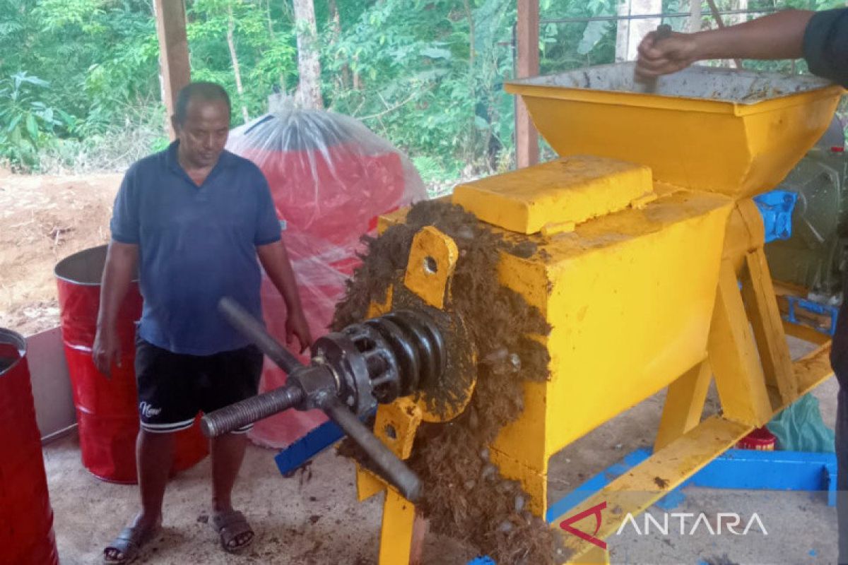 Pemkab Mukomuko dorong warga dirikan pabrik minyak goreng skala kecil