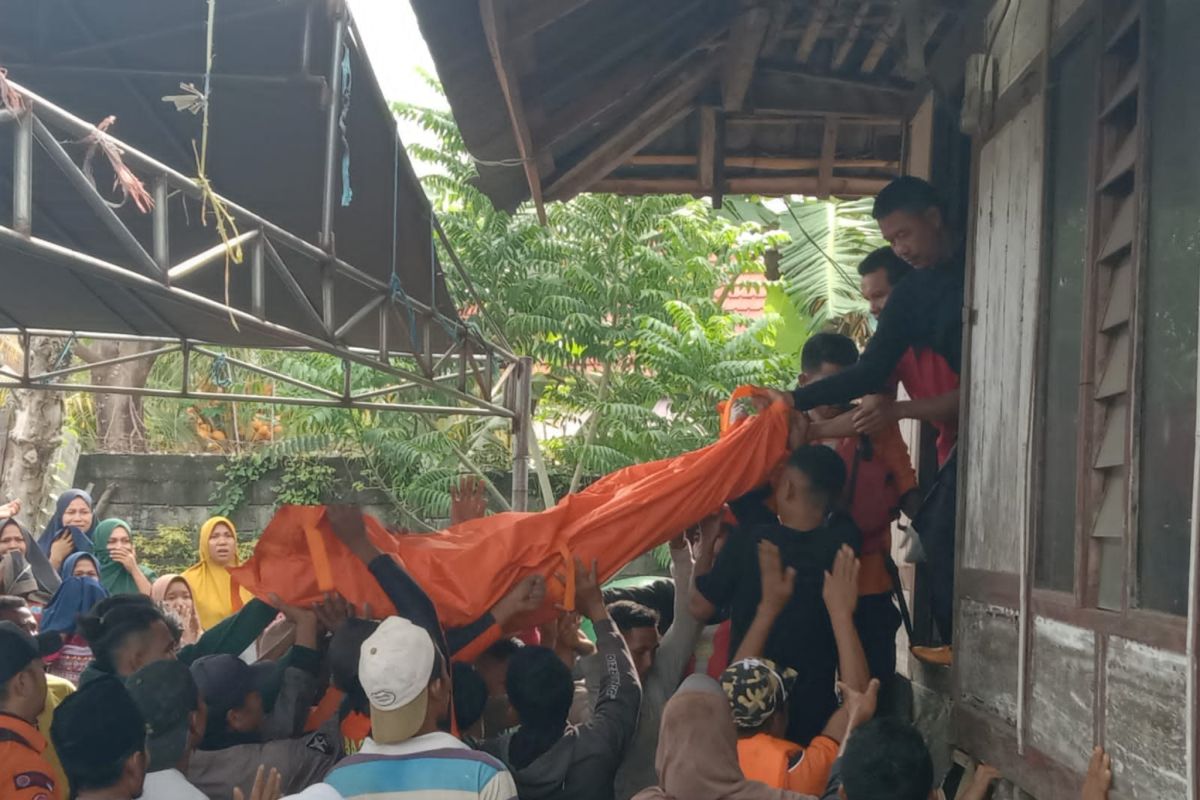 Diterjang banjir bandang, seorang warga di Dompu meninggal