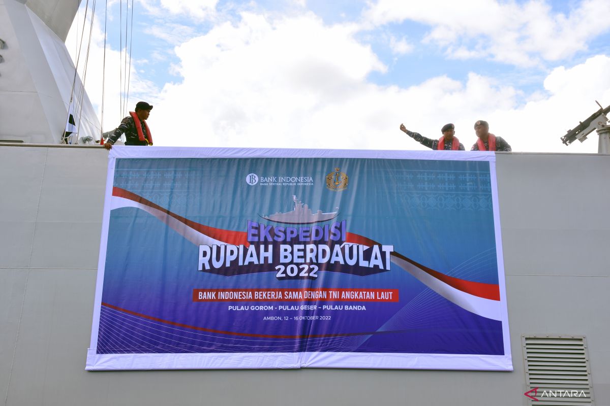 BI Maluku - TNI AL menggelar ekspedisi Rupiah berdaulat di pulau terluar