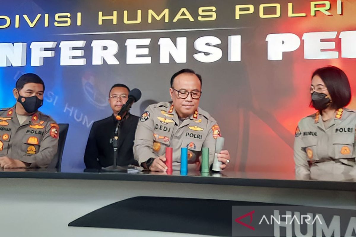 Penyidik periksa PSSI hingga Indosiar terkait Tragedi Kanjuruhan