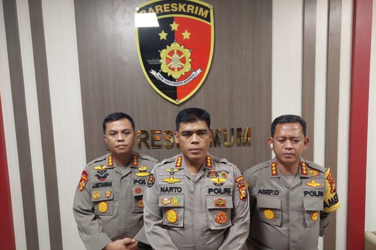 Polda Riau buru oknum polisi yang tikam rekan kerja hingga tewas