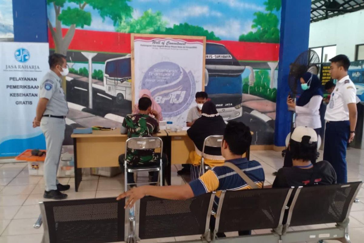 Jasa Raharja kembali gelar kegiatan pengobatan gratis di Terminal Poris Plawad Kota Tangerang