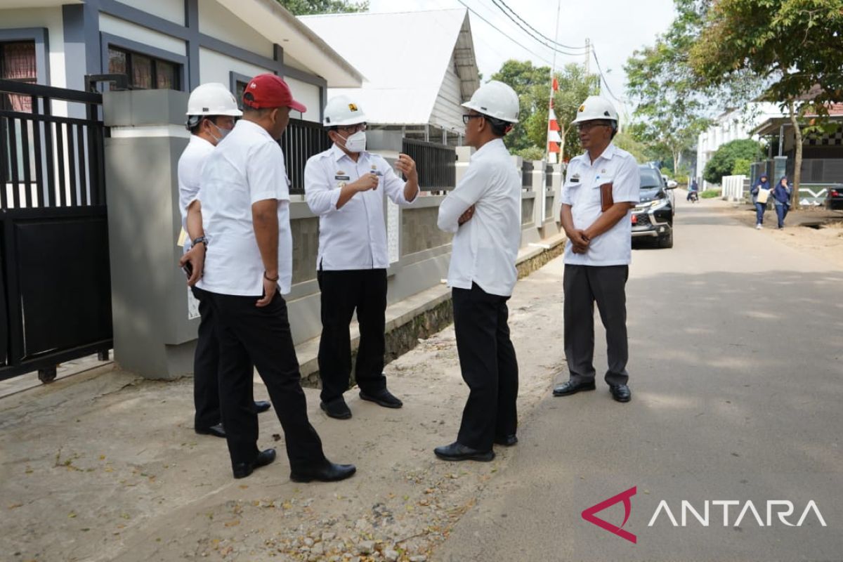 Wahdi tinjau jalan di Metro yang akan dibangun