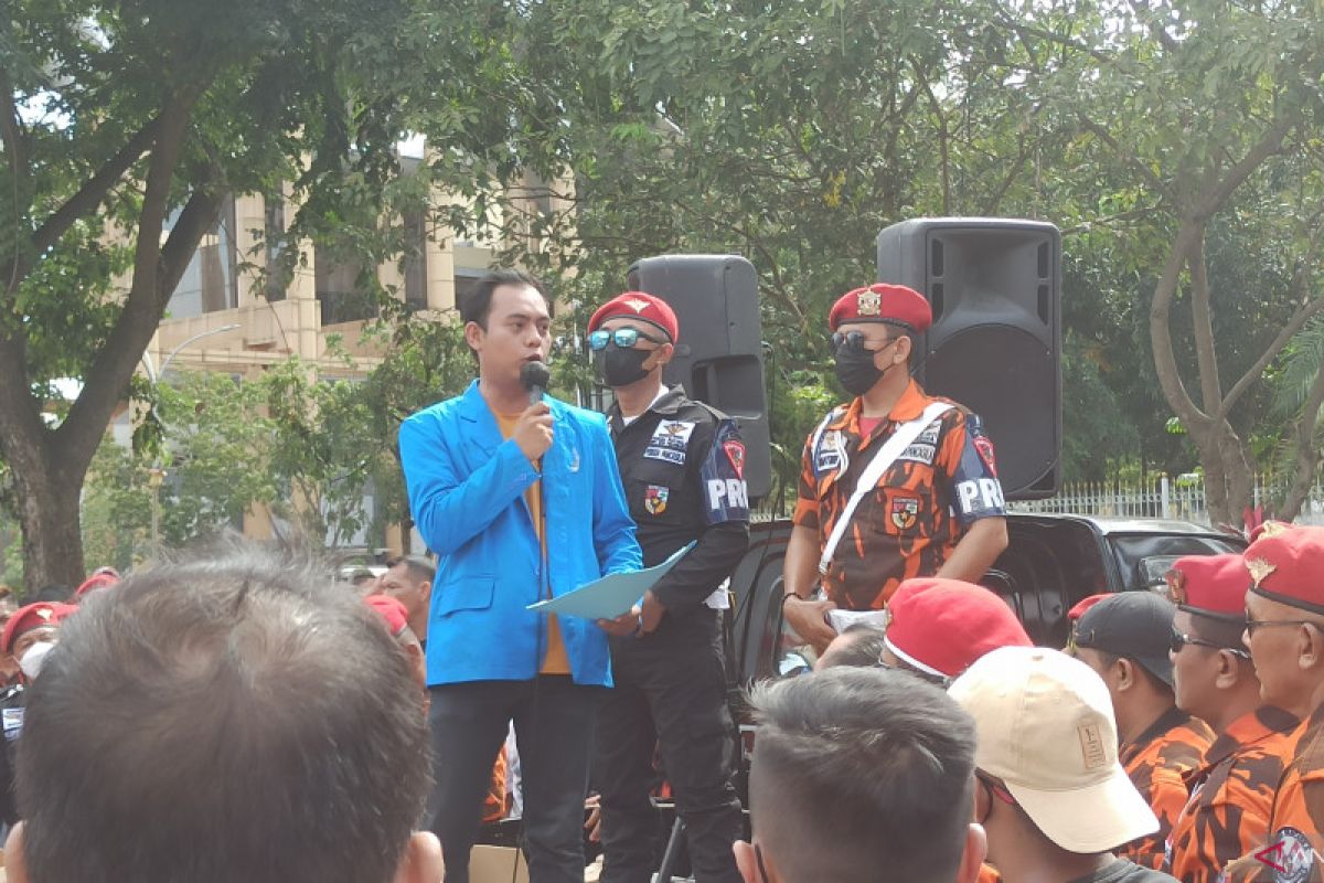 Geruduk Kejati Riau, Pemuda Pancasila desak penyidikan kasus korupsi