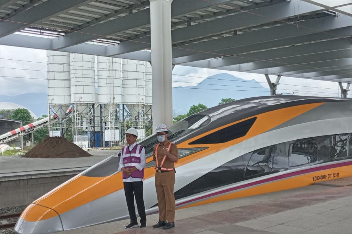 President expects high-speed railway to be part of ASEAN connectivity