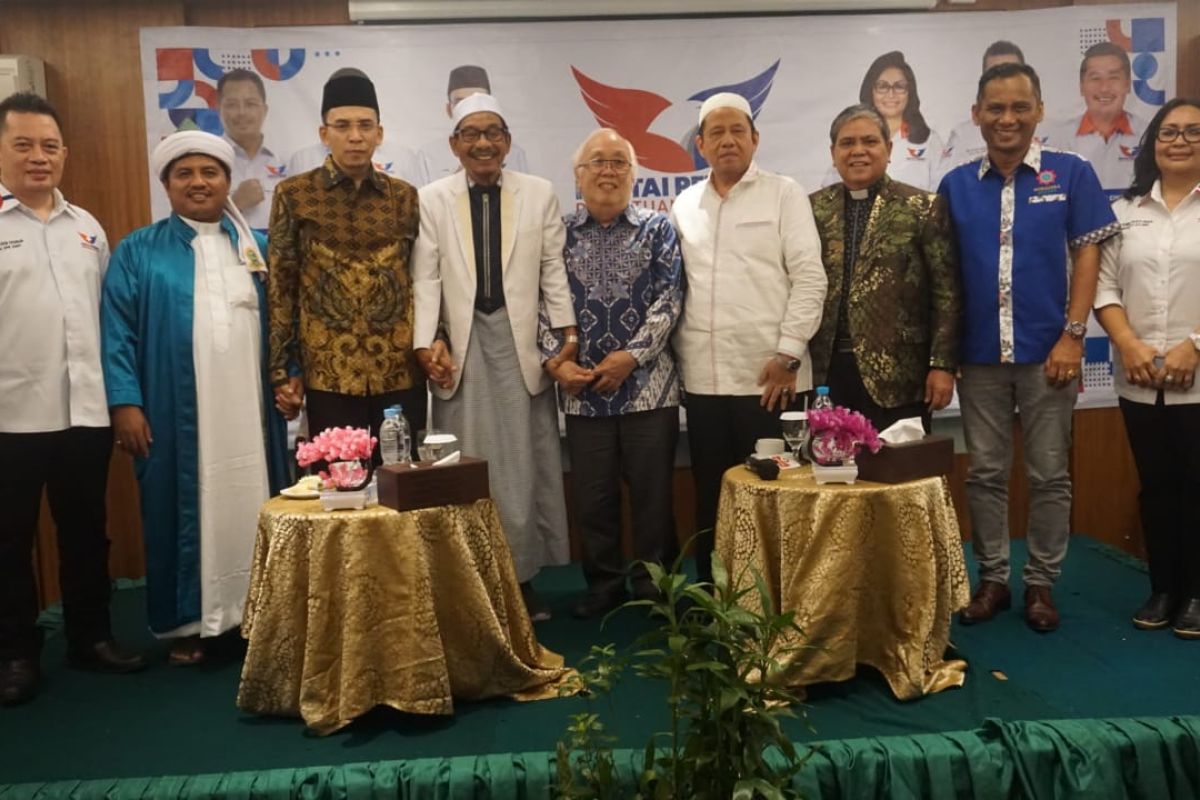 Minta kokohkan persatuan di Medan, TGB Zainul Majdi bertemu tokoh lintas agama