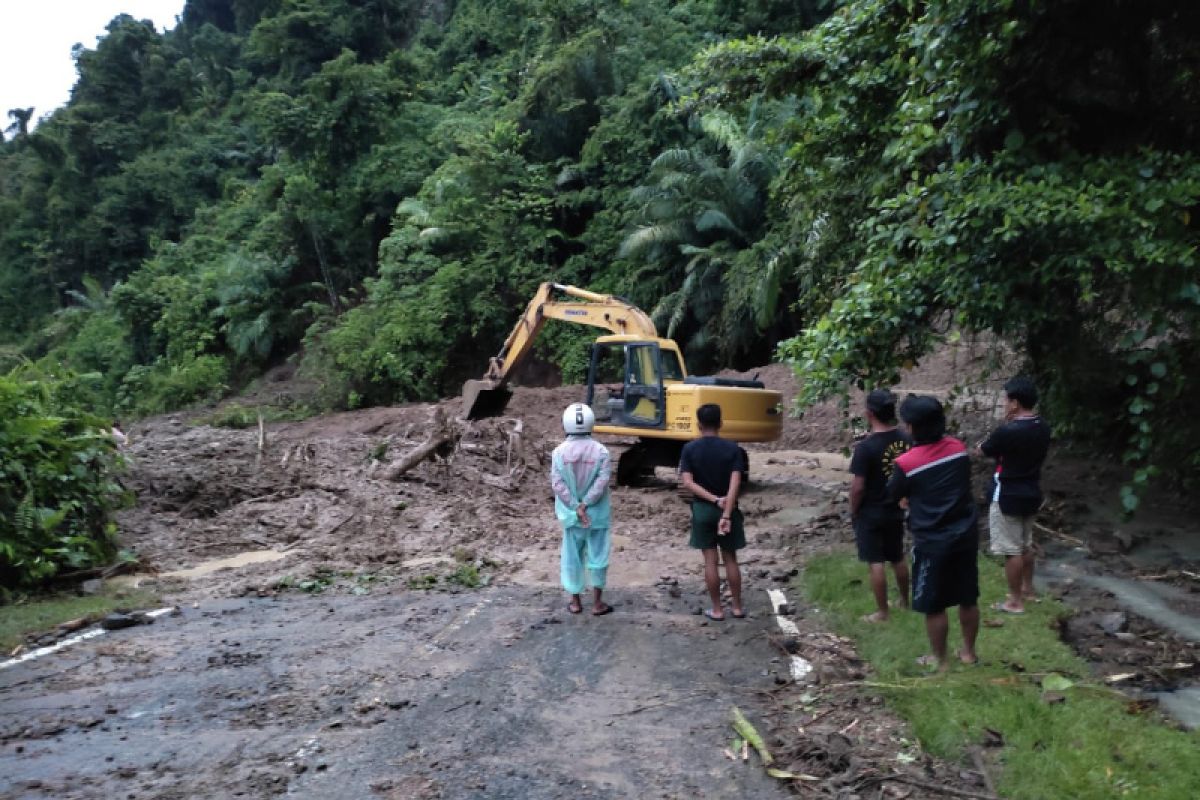 Pemprov Sulbar percepat pemulihan setelah banjir bandang