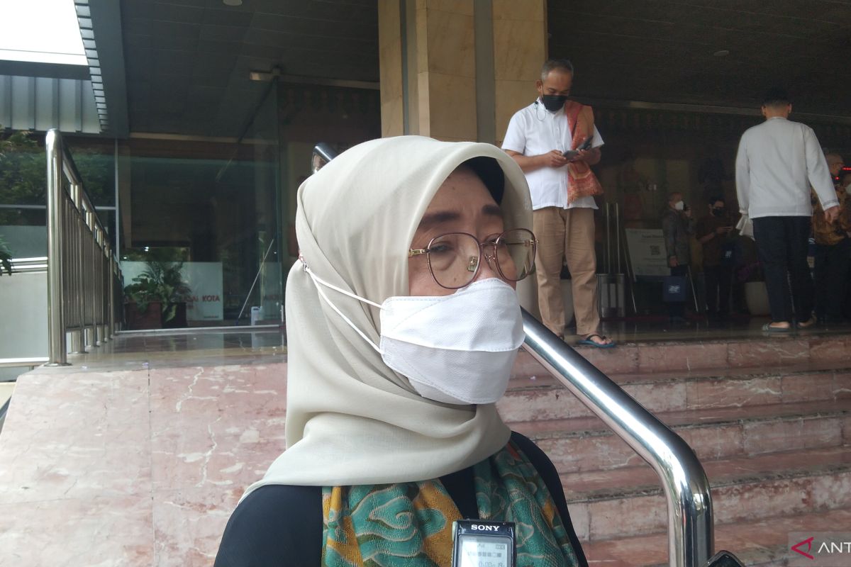 Jakarta, central govts investigate acute kidney disorder