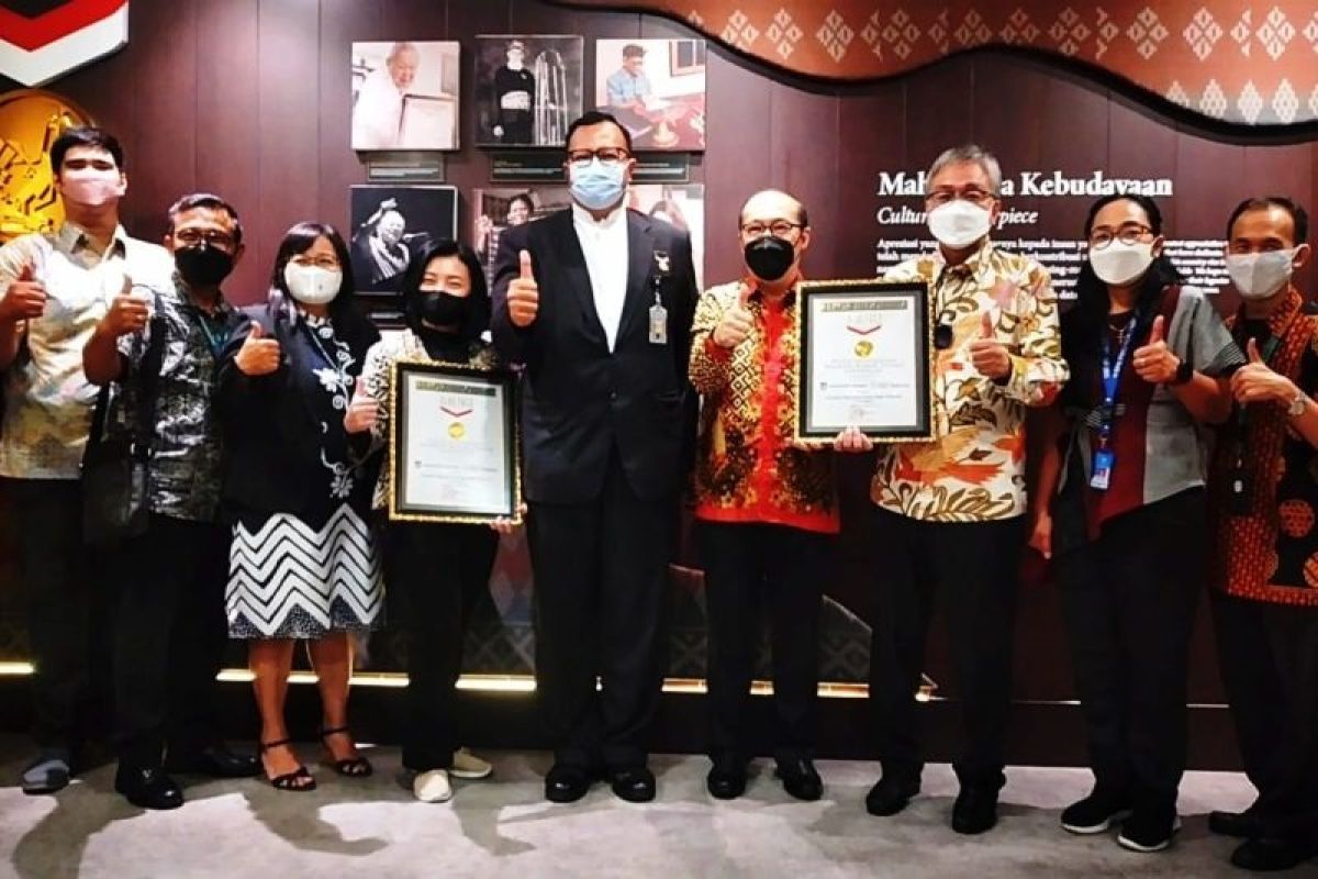 Museum Rekor Dunia Indonesia beri penghargaan untuk Festival Catur Pelajar Nasional 2022