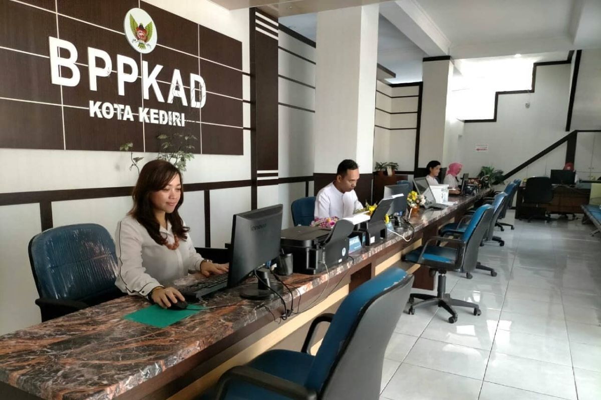 Realisasi pajak daerah di Kota Kediri capai Rp104 miliar