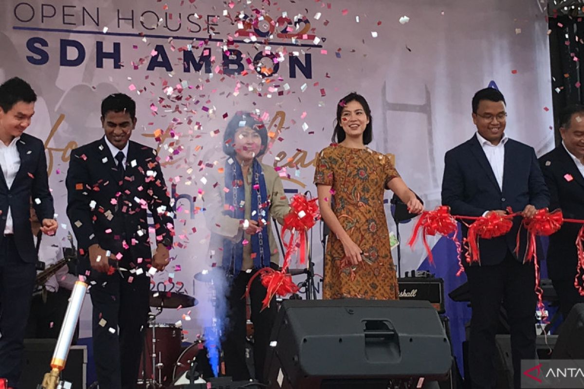 Peluncuran Sekolah Dian Harapan di Ambon, siswa diajak berpikir kritis