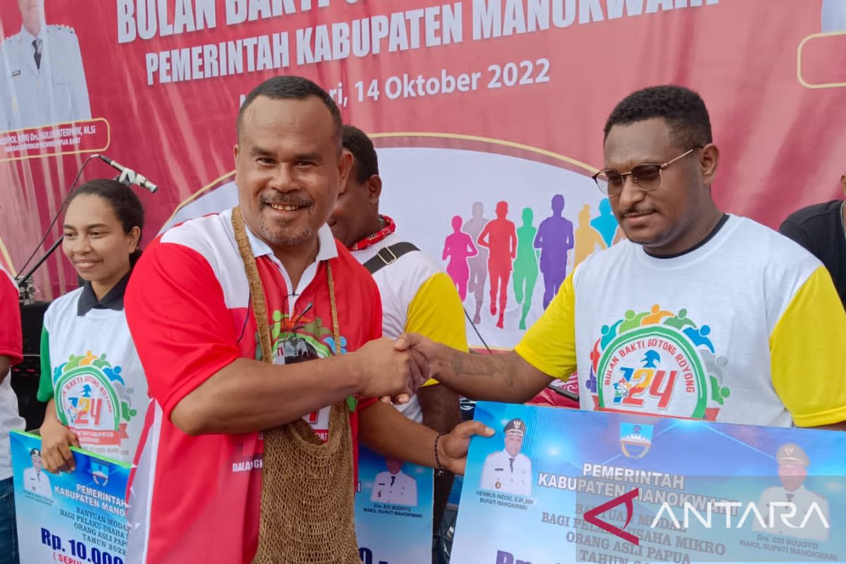 Pemerintah Manokwari bantu usaha 333 pelaku UMKM asli Papua