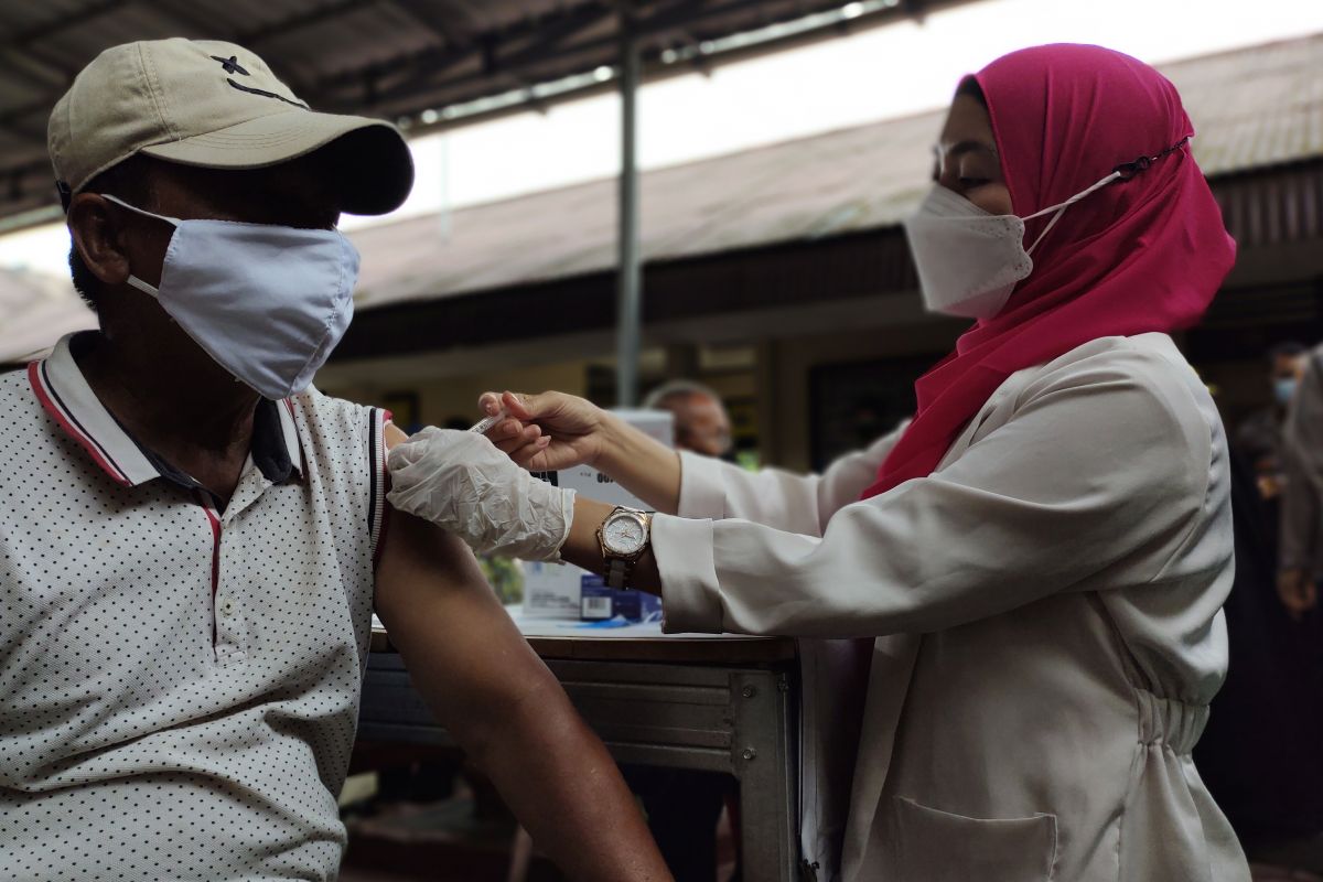 Dinkes Bandarlampung: Stok vaksin COVID-19 kosong sepekan