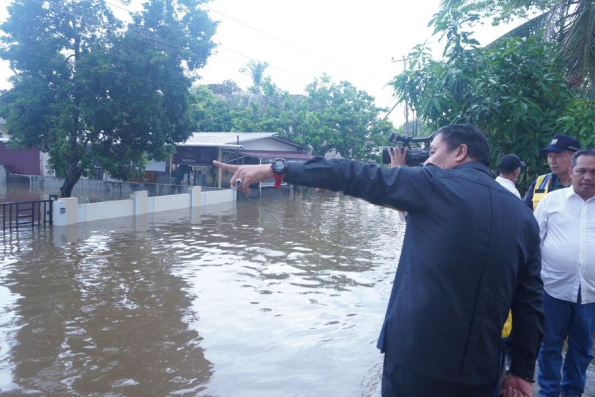 Pemerintah diharapkan cari solusi tepat atasi banjir Kalbar