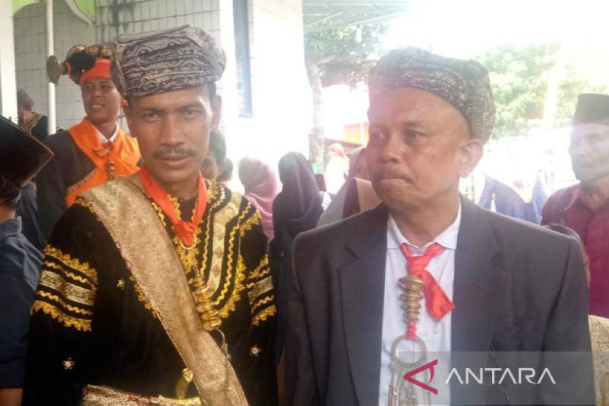 Tradisi "mambantai kabau nan gadang turun ka sawah" didorong diusulkan jadi warisan budaya