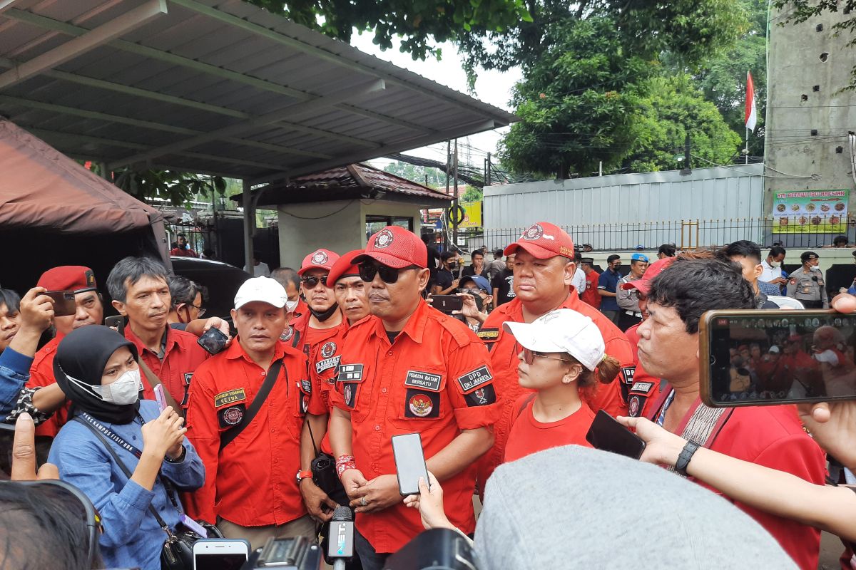 Pemuda Batak Bersatu datangi PN Jaksel, beri dukungan pada keluarga Brigadir J