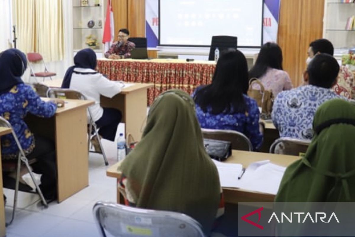 Kantor Bahasa Kaltim gelar penyegaran berbahasa  Indonesia untuk pewara