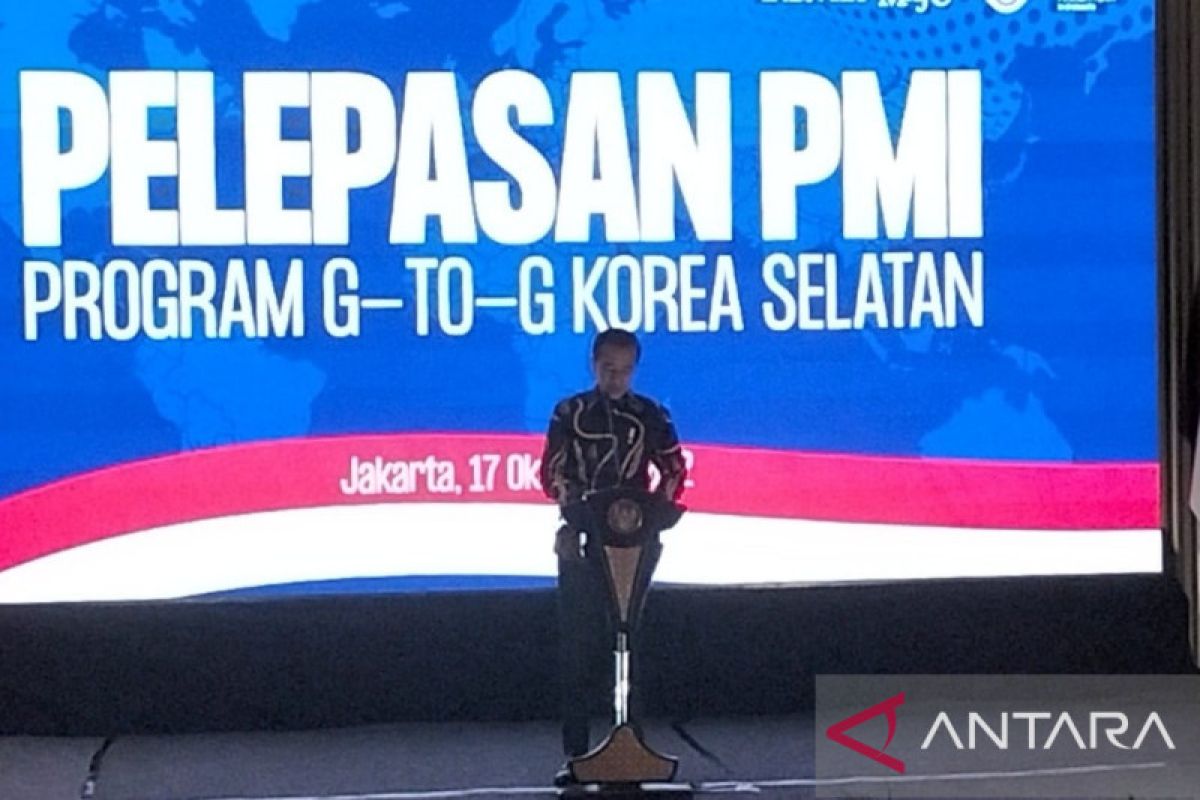 Presiden Jokowi berpesan pekerja migran Indonesia menabung agar bisa beli rumah