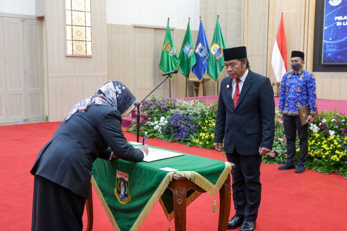 Pemprov Banten terus jaga iklim investasi dan industrialisasi bejalan baik