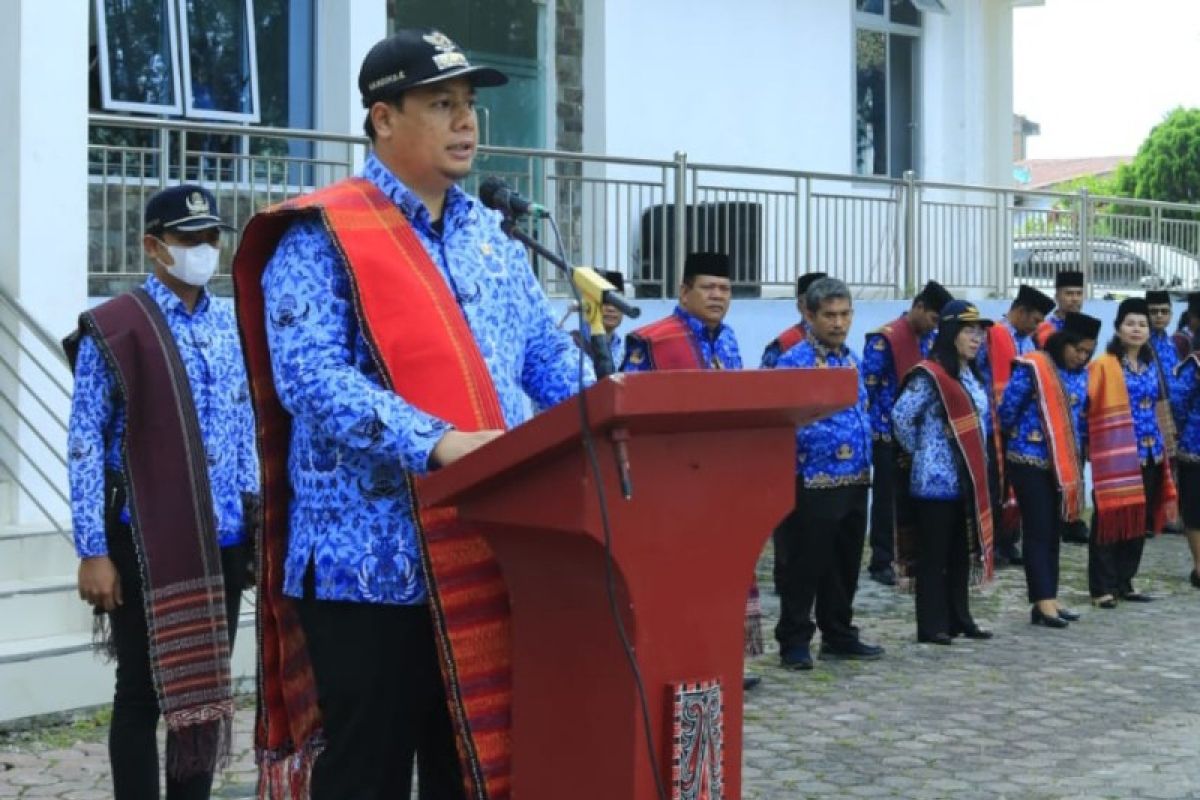 Pemkab Samosir peringati Hari Kesadaran Nasional dirangkai Hari Ulos Nasional