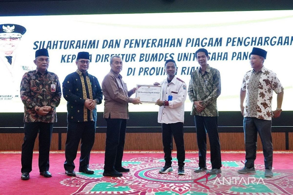Gubernur Syamsuar didaulat jadi Pembina BUMDes Riau