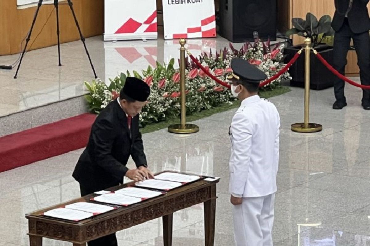 Mendagri Tito Karnavian lantik Heru Budi Hartono jadi penjabat Gubernur DKI Jakarta