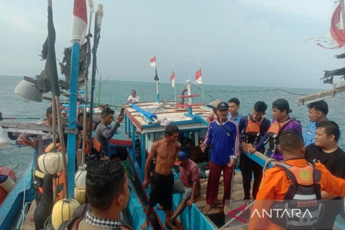 Basarnas cari nelayan yang hilang dua hari di laut Bengkulu