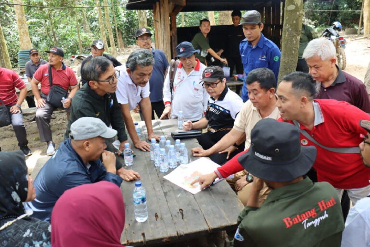 Unja-Pemkab Batanghari kerjasama  jaga Tahura