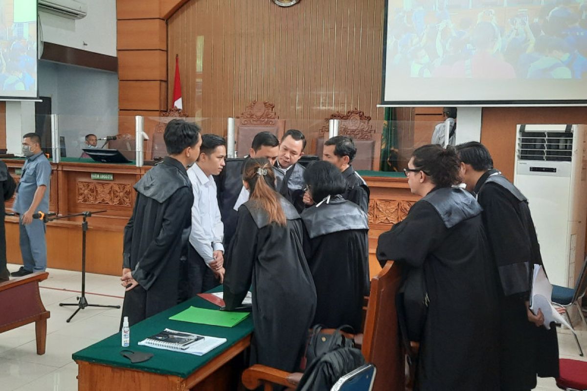 Hakim minta JPU hadirkan 12 saksi di sidang Bharada E