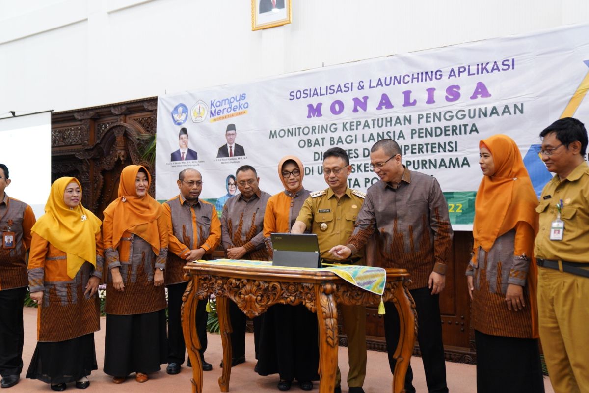 Pemkot Pontianak gandeng Untan luncurkan aplikasi layanan kesehatan bagi lansia