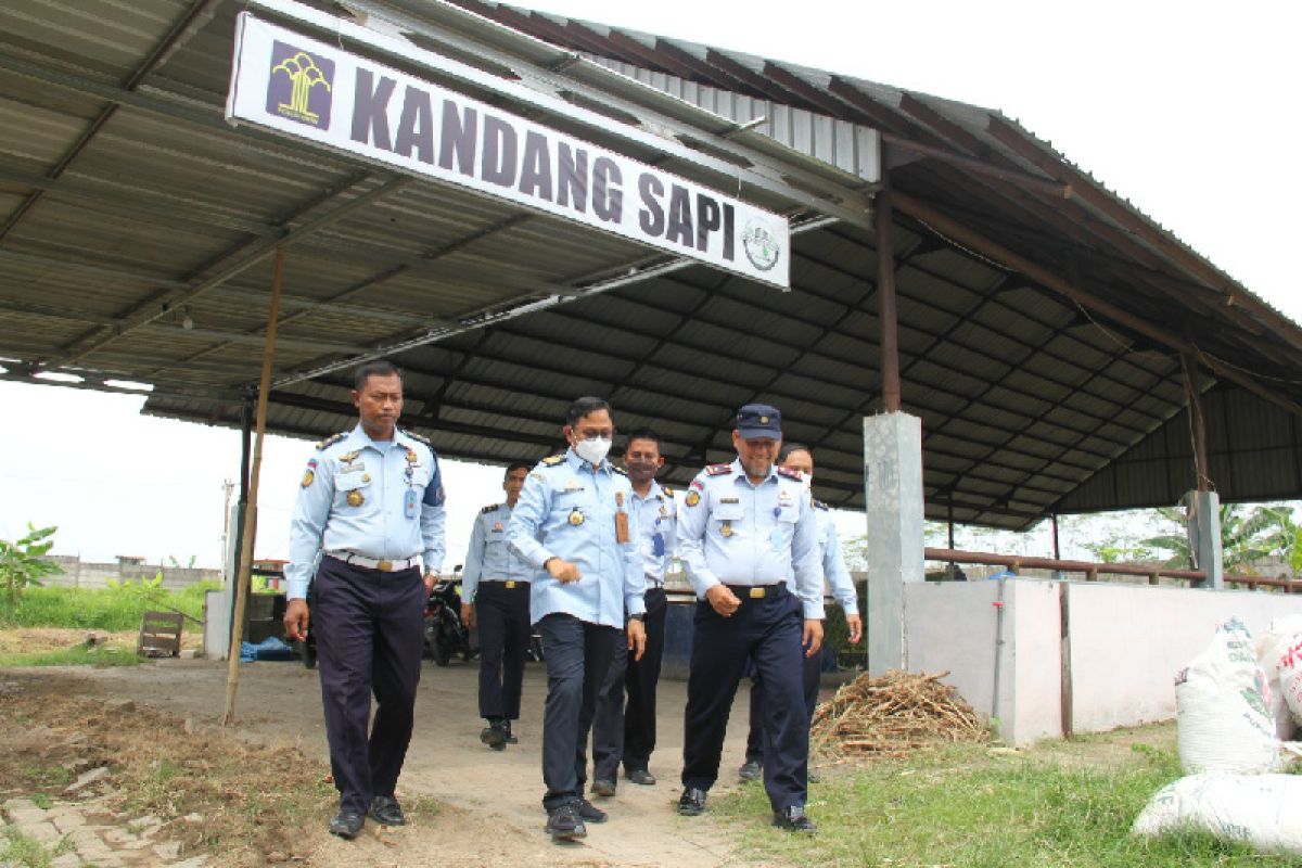 Bangun Industri Kompos dan Biodigester, Lapas Terbuka Kendal siap tingkatkan PNBP