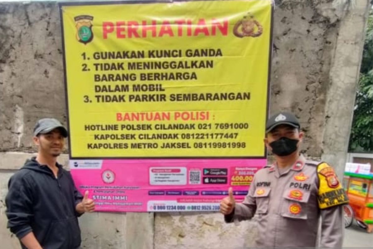 Polsek Cilandak siapkan hotline permudah masyarakat laporkan kejahatan