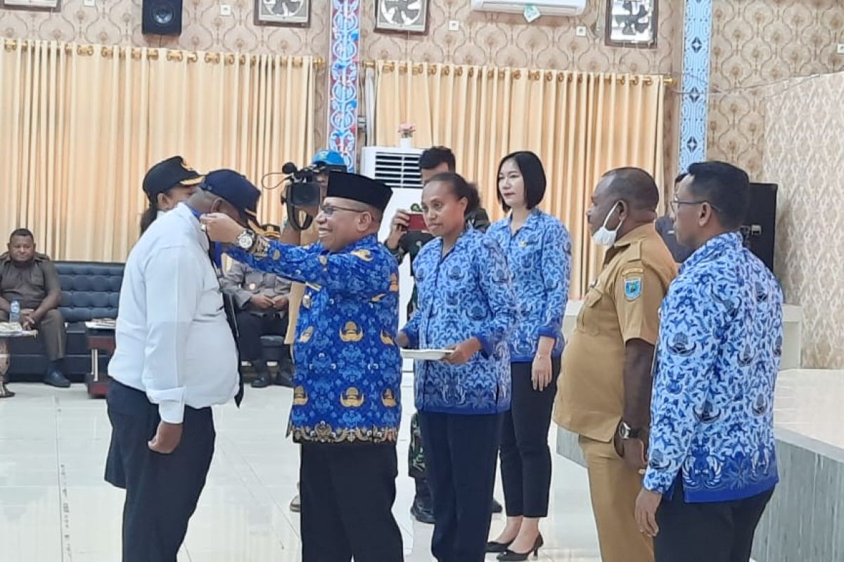 Bupati Mambor: CPNS Teluk Wondama tidak boleh mabuk-mabukan