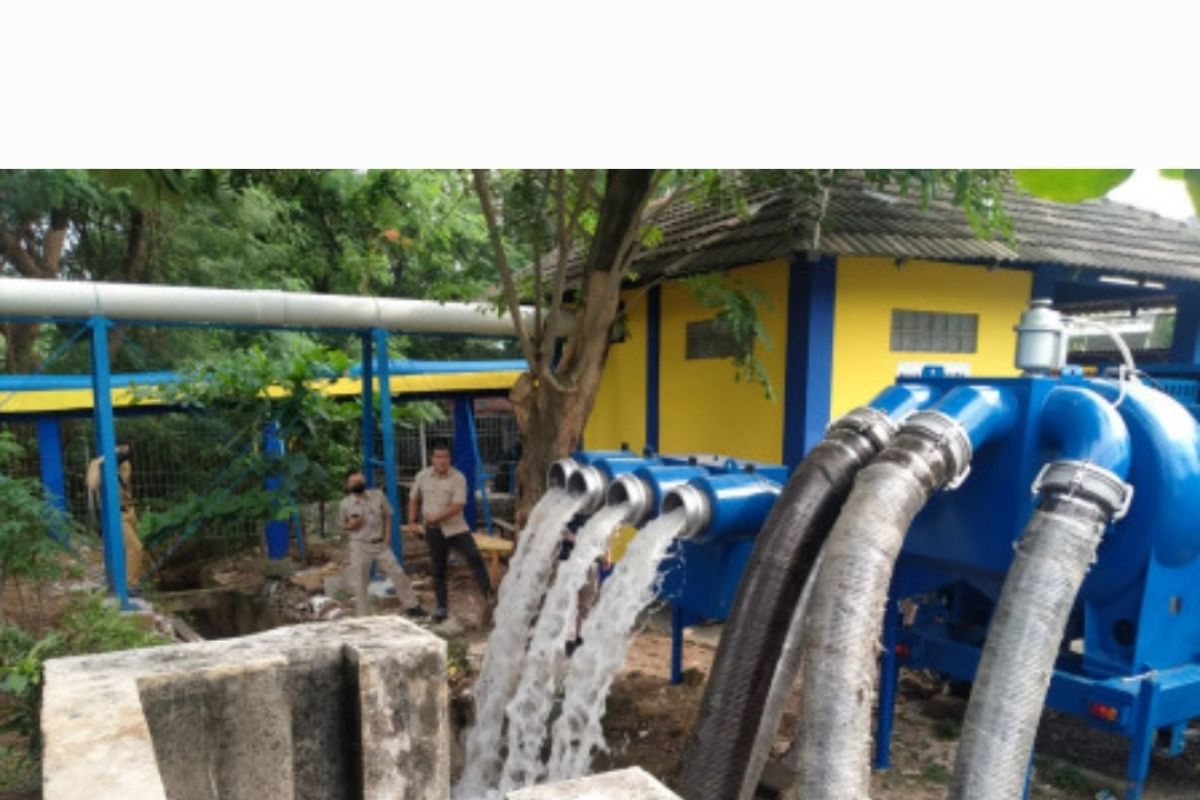 SDA Jaktim tambah dua pompa air untuk antisipasi genangan
